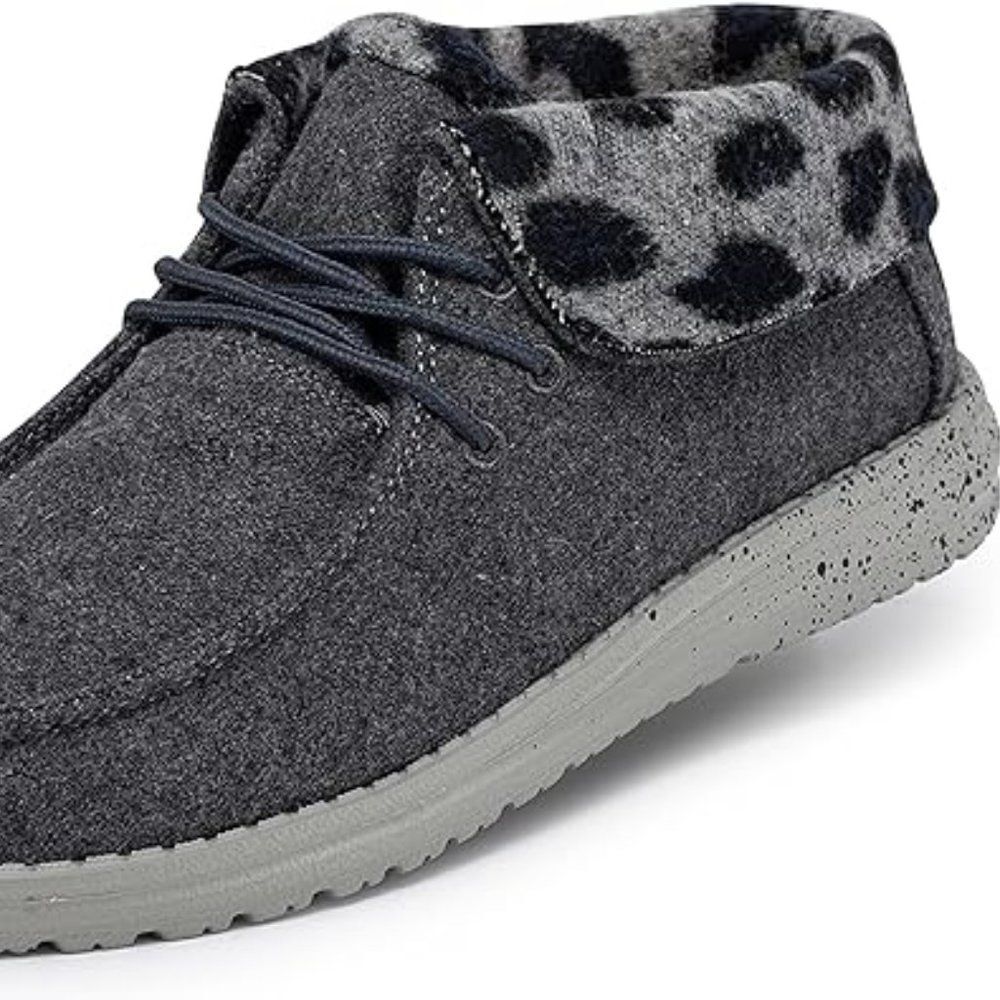 Hey Dude Women's Britt Loafers Comfort Shoes Grey Cheetah Size 9